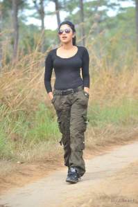 amala-paul-hot-black-dress-stills-2